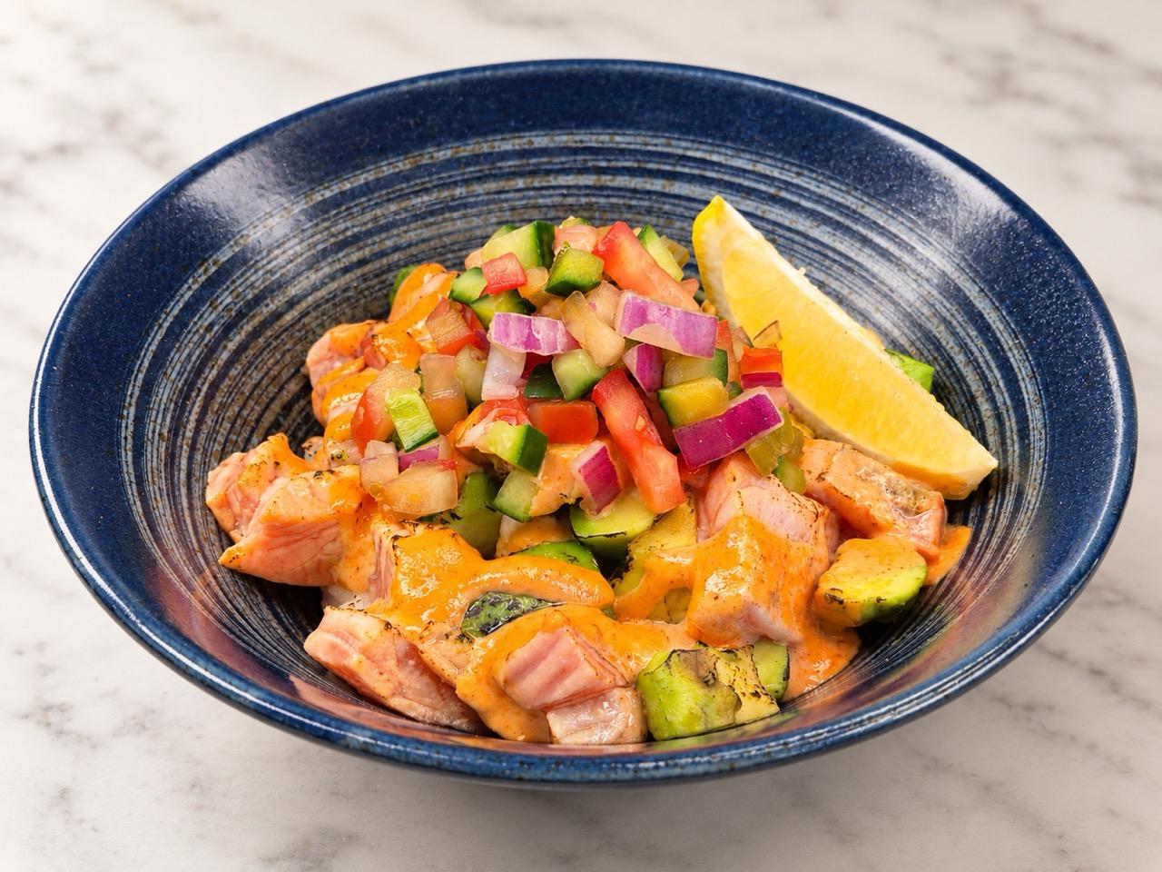 SPICY CHIPOTLE ABURI SALMON DON