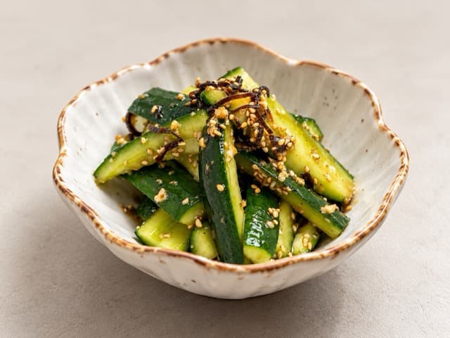 SHIO KONBU CUCUMBER / SALMON AVO