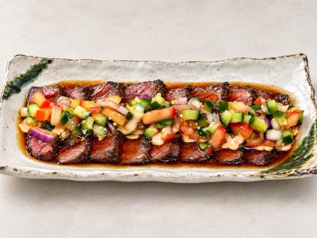 TATAKI PICO DE GALLO / CLASSIC TATAKI-BEEF SALMON